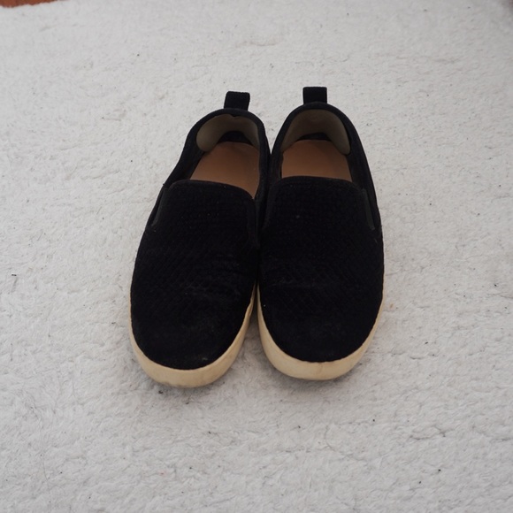Slip-ons | Size 8 | Black - Picture 2 of 2